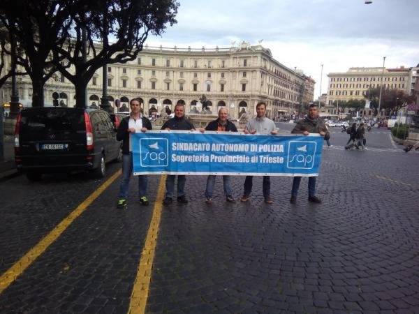 151015-Roma-Divise in Piazza (97)